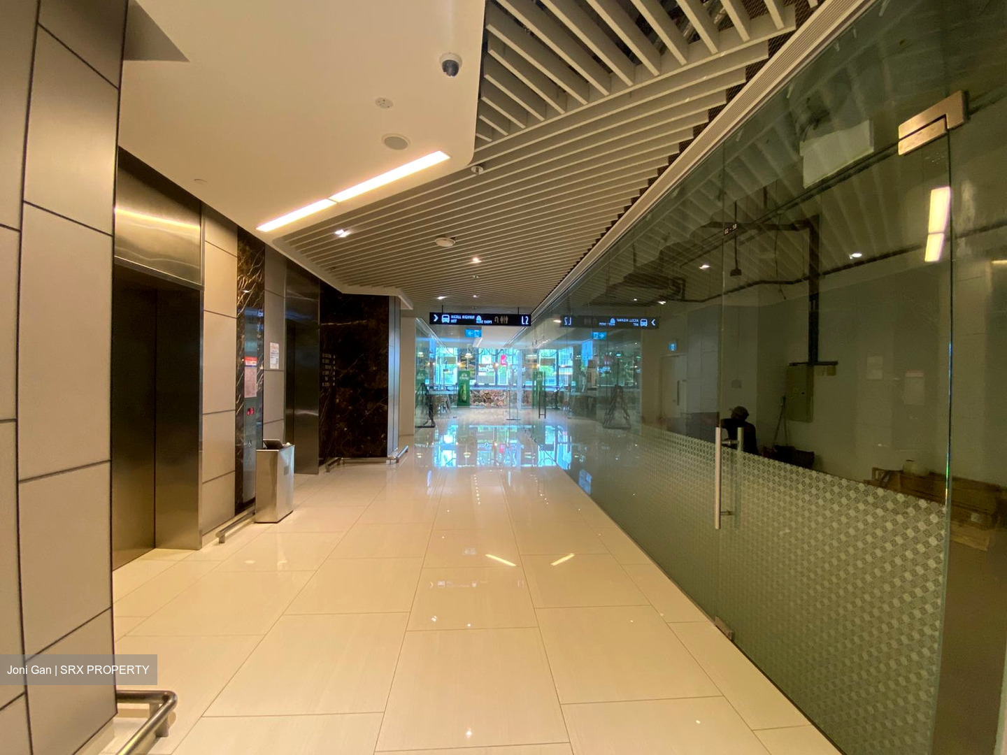 City Gate (D7), Retail #479612731